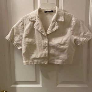 Cream linen cropped button up